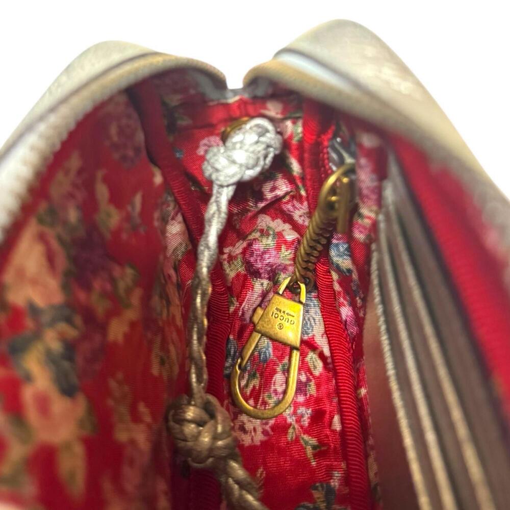 GUCCI Silver GG Marmont Shoulder Bag - Picture 8 of 10